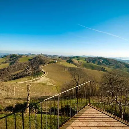 Pet Friendly In * SantʼAngelo in Vado